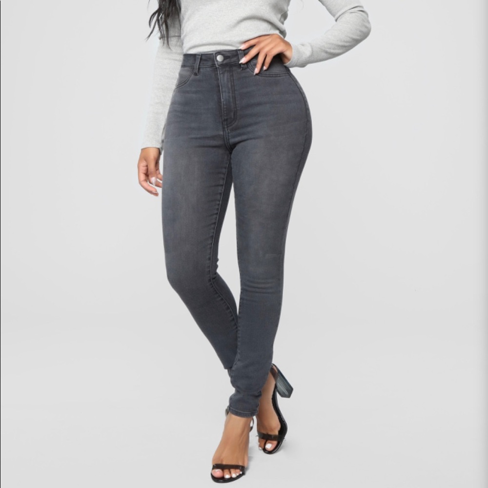 Fashion Nova Jeans High Waisted Jeans - Picture 1 of 4